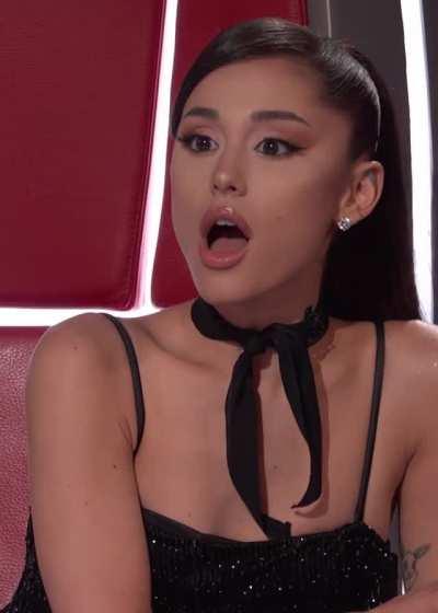 Ariana Grande's mouth is enough to get me hard
