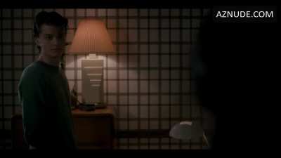 Natalia Dyer the best