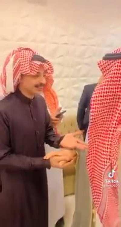 Least Gay Saudi Arab (PROOF OF LGBT RIGHTS IN SAUDI ARABIA?)