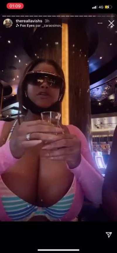 Story insta in a casino