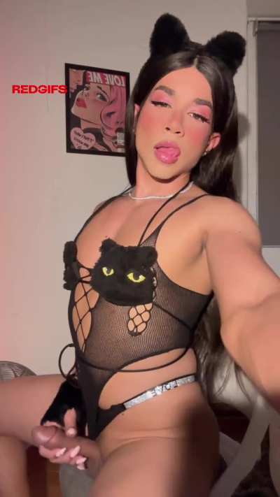 First 45 yay below get my nudes in DMs no waiting