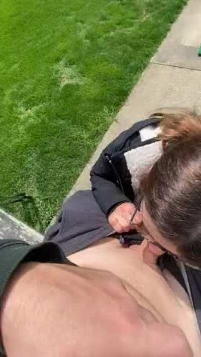 Almost got caught having some fun while golfing today 😜😜