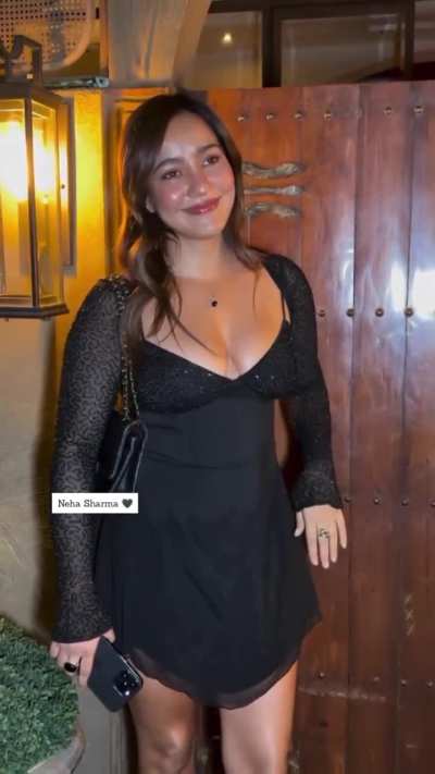 Neha Sharma Turns 37🖤😘