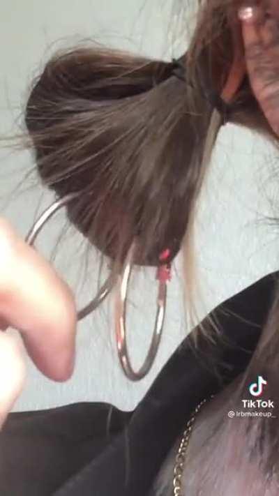 Amazing makeup skills but I'm scared