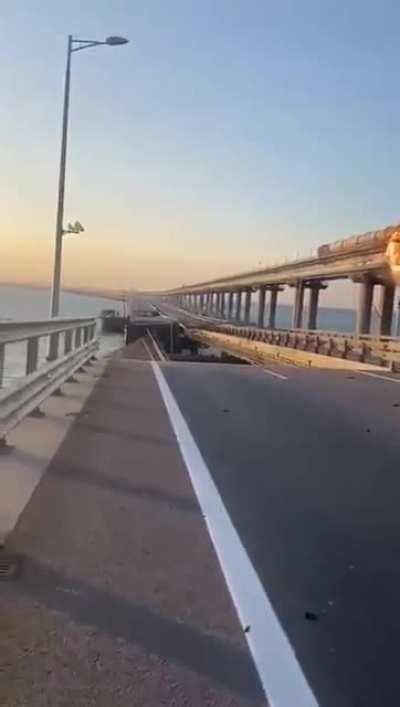 Video of the aftermath of the explosion at Crimea Bridge