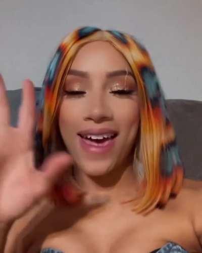 Top looking great in new Cameo