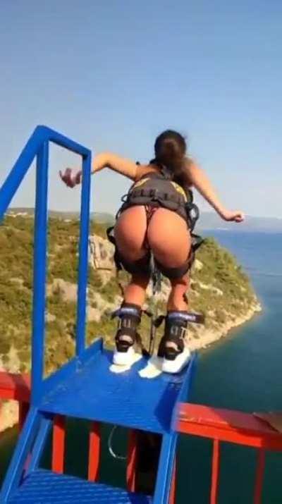 Bungee jumping