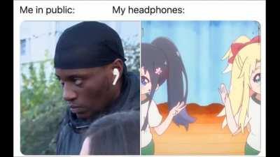 Anata no sugu soba ni iru yo!