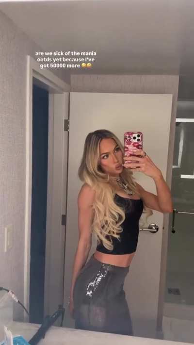 Maxxine