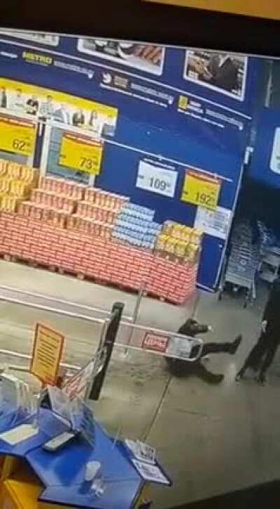 Not sure why he didn't just enter the store the normal way 🤔