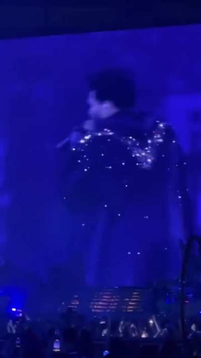 Carti thanks The Weeknd for bringing him on his first stadium tour