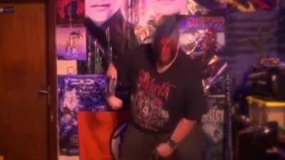 Flötenvideo - 2 Handgriffe verändert.