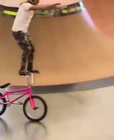 HMRB while I stand on my bike.