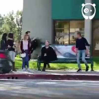 Koh, The Head stealer