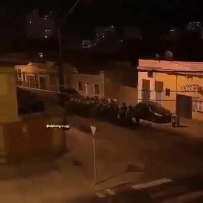 Vamos pessoal vamos ajudar o souzones em sua guerra contra a turma da mônica!