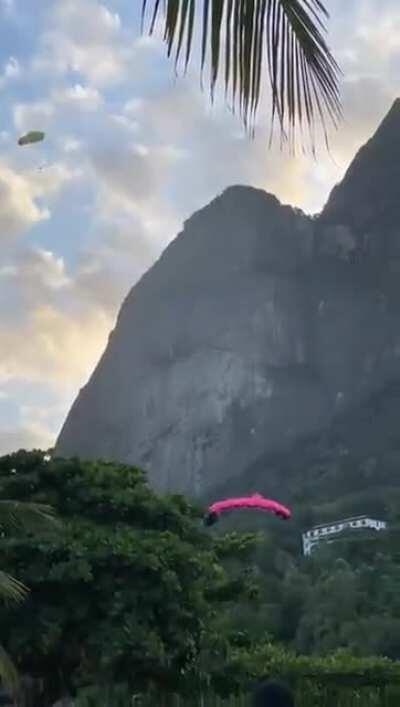 Someone’s been playing too much warzone