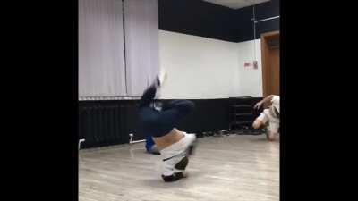 Cuando Rubius pone Stronger