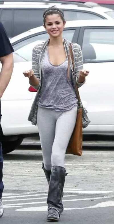 Gotta love the leggings