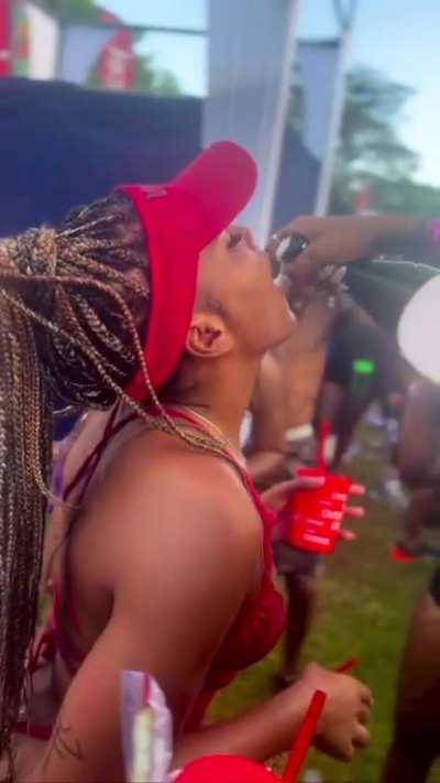 Feel the heat (@venom_868_)