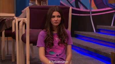 Thanks, I hate Victorious without a laugh track.