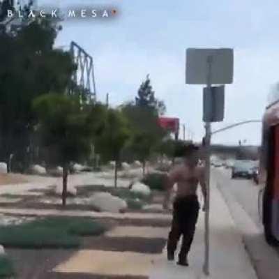 Знай своё место, мудак!