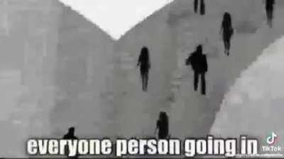 i shid myself 😭😭