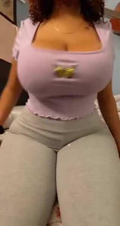 Boobie drop videos are so satisfying right?🍪