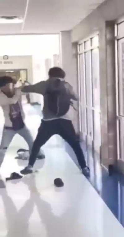 To bully the bigger guy… 🤣