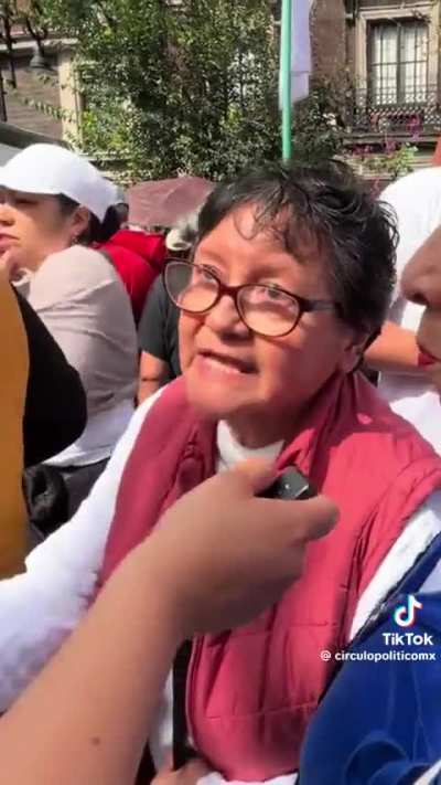 3100 pesitos son mágicos.