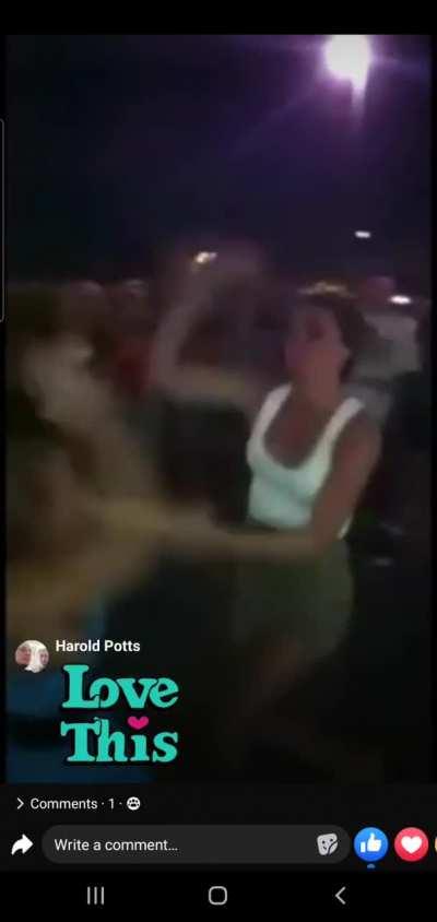 Lara Croft vs Lady in Blue Dress CF