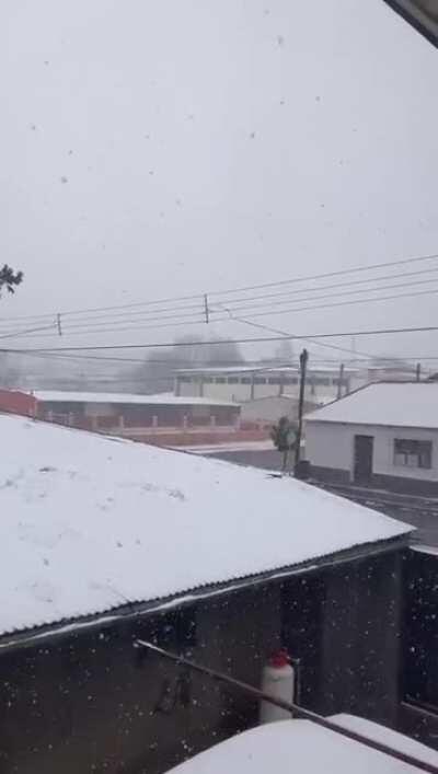Ya nos está nevando en Cd. Madera, Chihuahua!!!