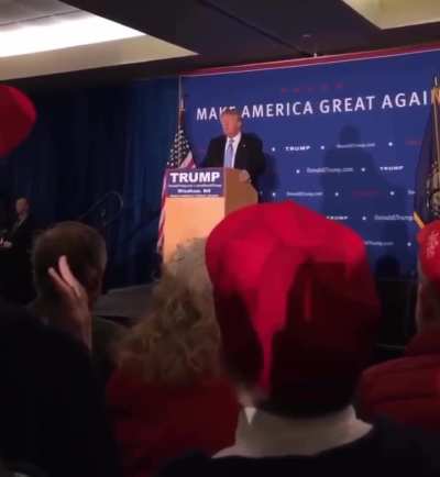 Bunch of hecklers calling Trump boring