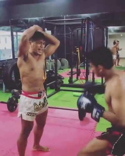 Weakest man in thiefland