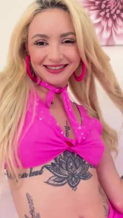 🍿 PornCornVR Release ❤️🤍 Lola Fae ❤️🤍 Naughty Barbie Lola Fae