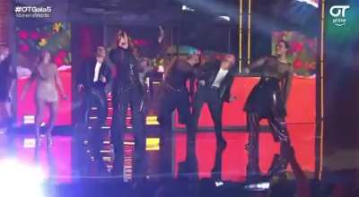 Chenoa le dedica un mensaje a Leire: 