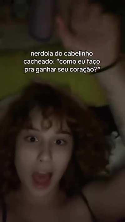 É mentira, não acreditem nela!
