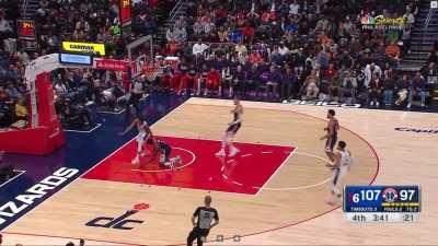 [Highlight] Harden gets the steal on Beal and deals his 16th assist as Melton finishes the layup