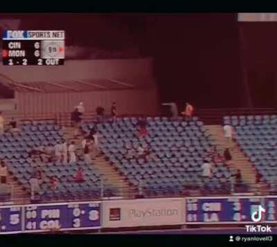 Quick little edit for Vlad Sr and Vlad Jrs walk off home runs in Montreal! Hope y’all like it!