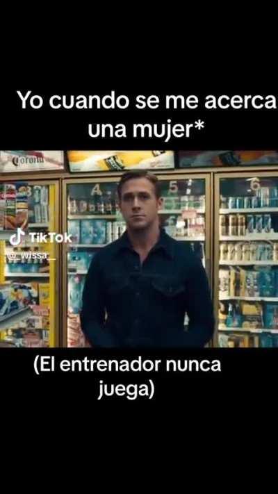 El entrenador nunca juega...