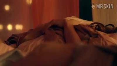 Lucy Lawless/Jaimie Murray