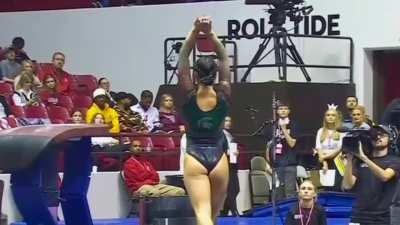 Delaine Harkness 🔥