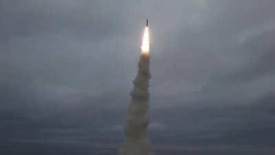 RU pov: Launch of RS-24 Yars ICBM during an exercise today