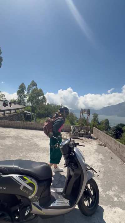 they definitely saw me and loved every second