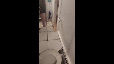 Hope no one is afraid of dinosaurs