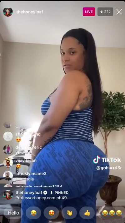 little shaken 💙🤎