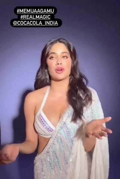 why did nepo sl#t janhvi kapoor wore bikini with saree when she could have gone blouseless and showed her big boobs, people would have jerked 10X more