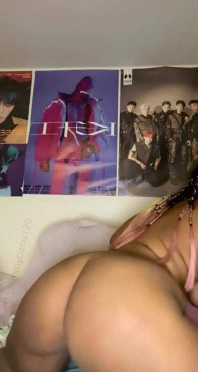 Braids and booty [28F]