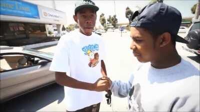 xqc talking with cops in gta rp