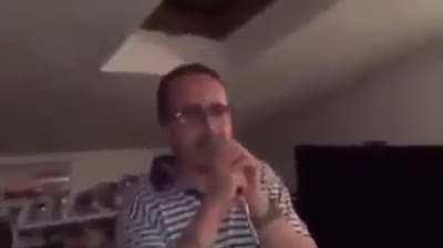 The only officialy recognized alternative version of L'Amour Toujours.