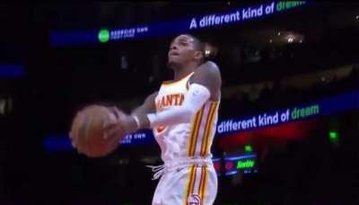 [Highlight] Dejounte grabs a steal and goes for the windmill JAM